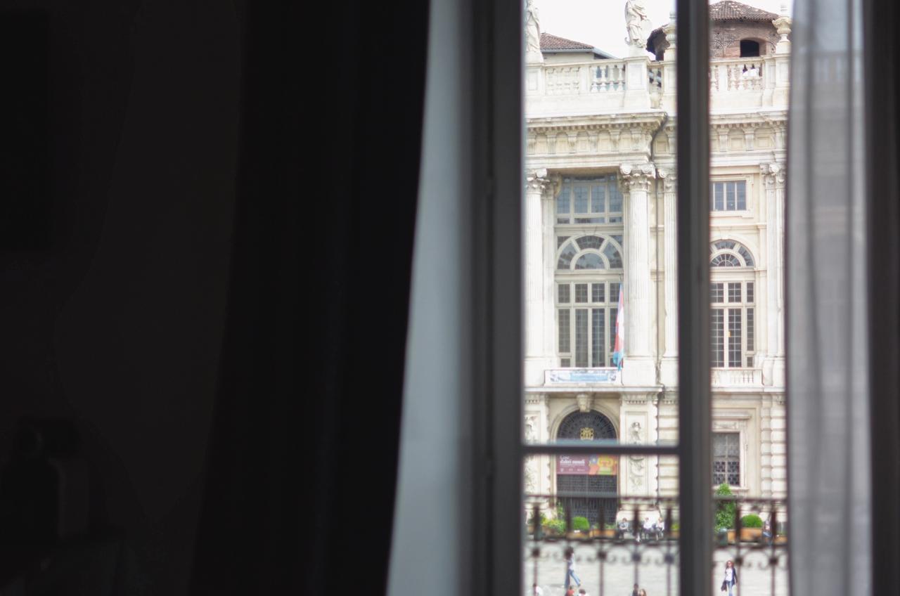 เปียซซา กาสเตลโล สวีท Aparthotel ตูริน ภายนอก รูปภาพ